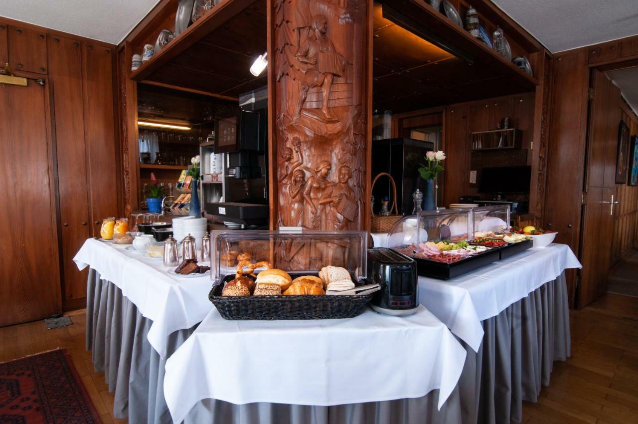 Hotel Baeren Trossingen Ngoại thất bức ảnh